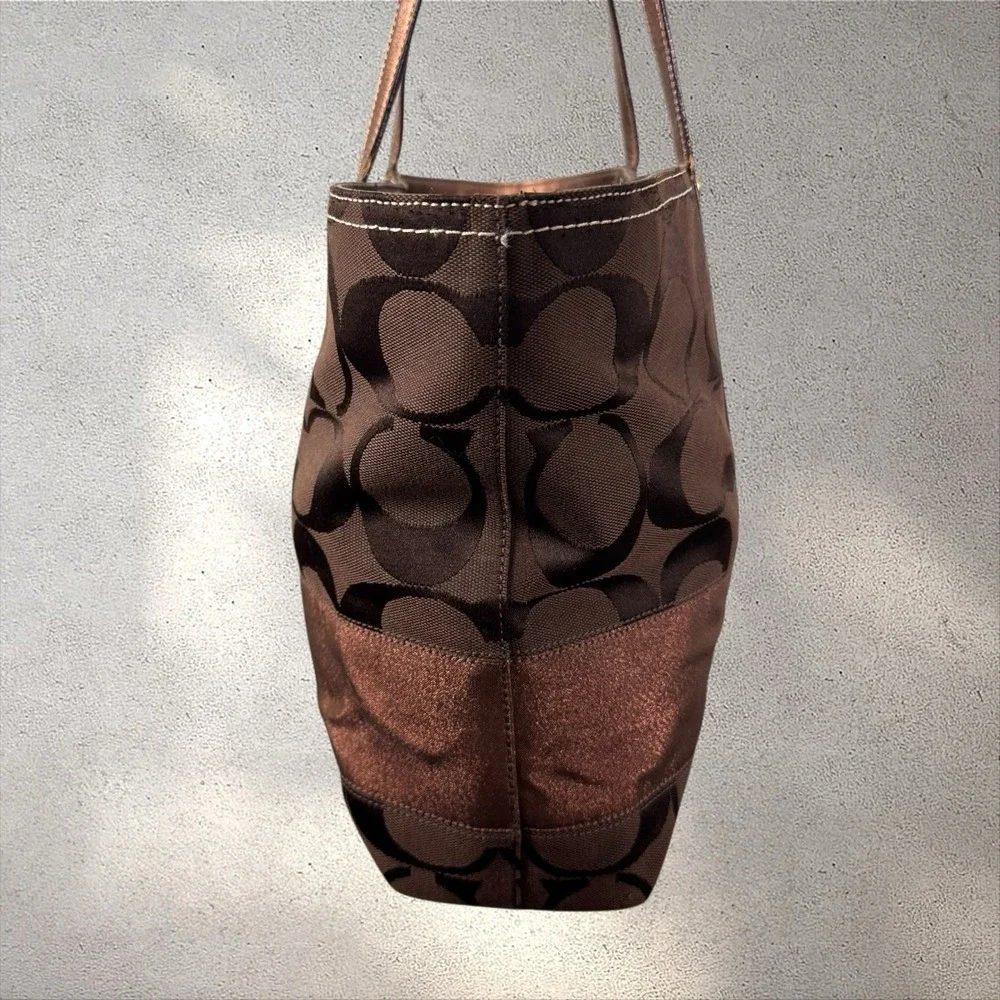 Y2K Coach 11099‎ Legacy Signature Stripe Brown Jacquard Large Tote With Dust bag